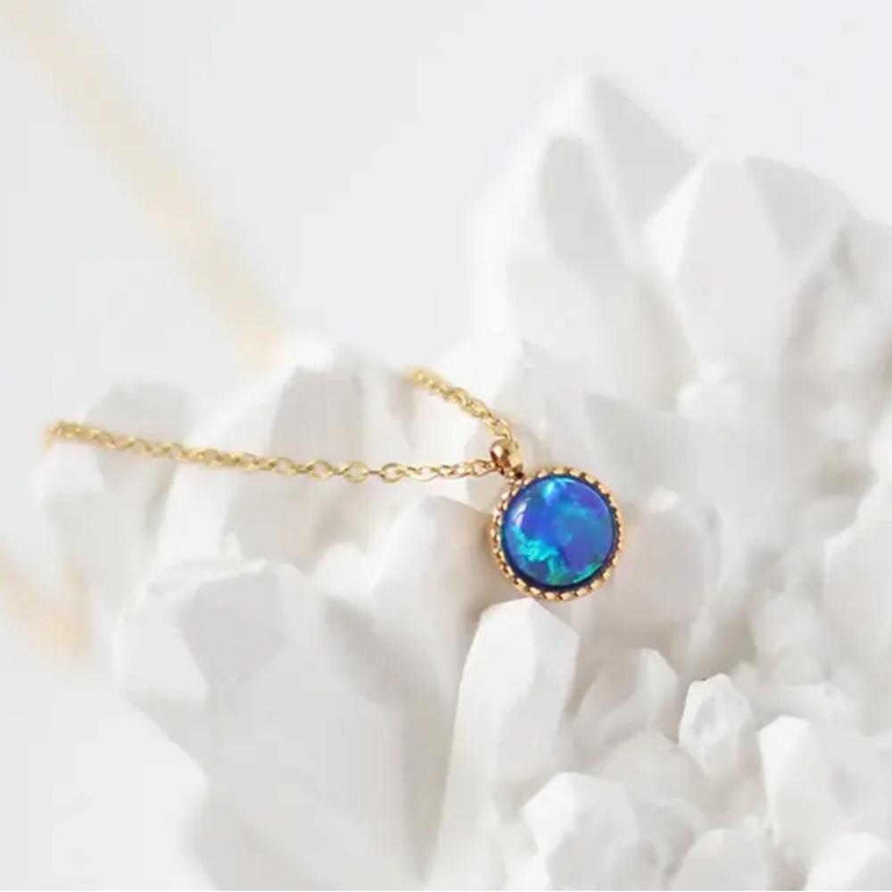 ◾️18k Gold Plated Blue Opal Small Pendant Necklace